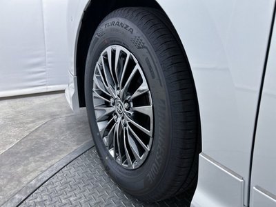 صورة 10 لـ 2025 Toyota ALPHARD
