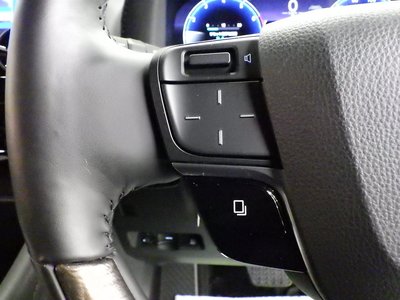 صورة 53 لـ 2025 Toyota ALPHARD