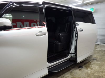 صورة 76 لـ 2025 Toyota ALPHARD