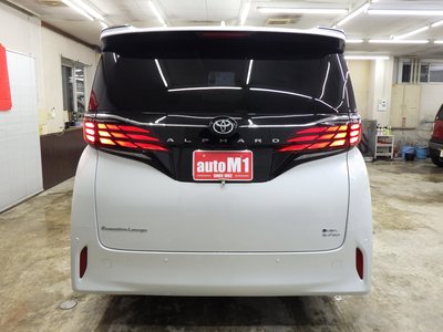 صورة 70 لـ 2025 Toyota ALPHARD