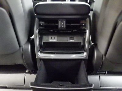 صورة 49 لـ 2025 Toyota ALPHARD