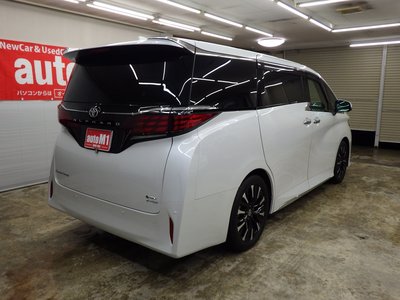 صورة 8 لـ 2025 Toyota ALPHARD