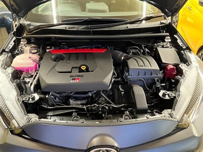 صورة 32 لـ 2023 Toyota GR YARIS