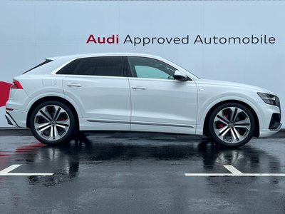 2021 AUDI Q8 photo 9