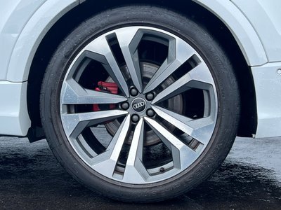 2021 AUDI Q8 photo 14