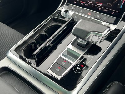 2021 AUDI Q8 thumbnail 27