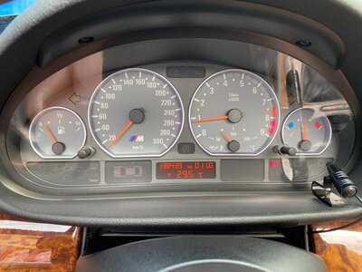صورة مصغرة 107 لـ 2001 BMW M3 CABRIOLET