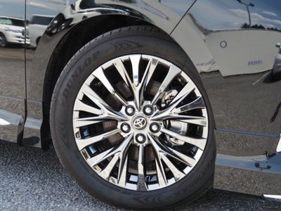 2025 Toyota ALPHARD 照片 17