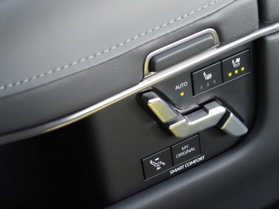 2025 Toyota ALPHARD 照片 36