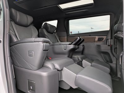 صورة 13 لـ 2024 Toyota ALPHARD