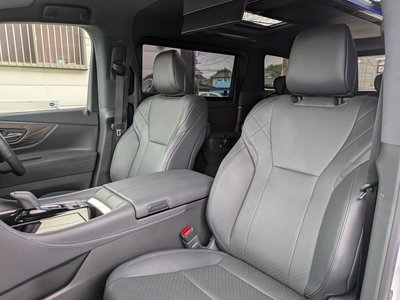 صورة 10 لـ 2024 Toyota ALPHARD