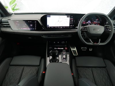 2025 AUDI S5 AVANT photo 10