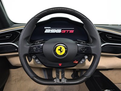 صورة 15 لـ 2025 Ferrari 296 GTS