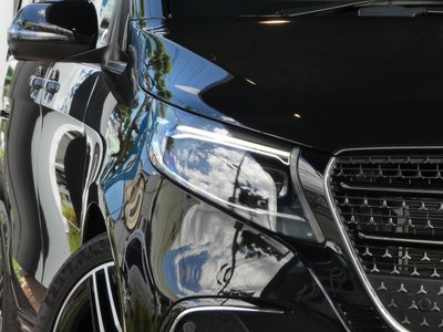 2024 Mercedes-BENZ V-CLASS photo 4