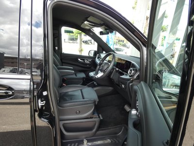 2024 Mercedes-BENZ V-CLASS photo 14