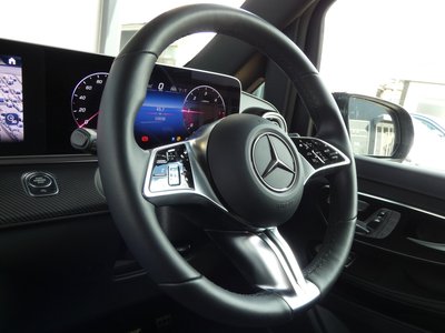 2024 Mercedes-BENZ V-CLASS photo 9