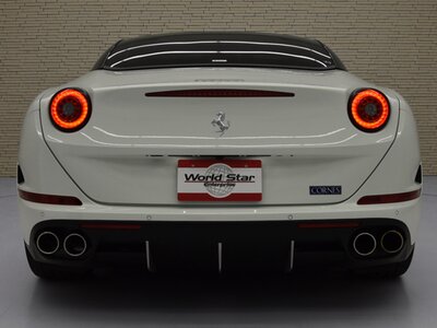 صورة مصغرة 8 لـ 2017 Ferrari CALIFORNIA T
