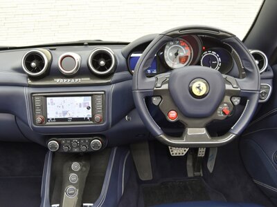 صورة مصغرة 13 لـ 2017 Ferrari CALIFORNIA T