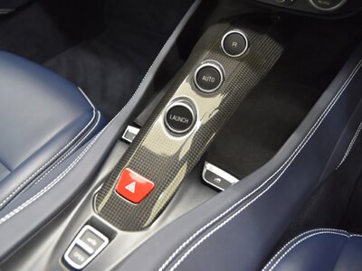 صورة مصغرة 18 لـ 2017 Ferrari CALIFORNIA T