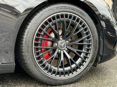 2024 Mercedes-BENZ EQS AMG photo 11