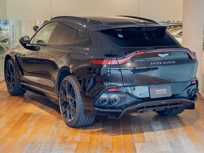 2026 Aston Martin DBX — фото 5