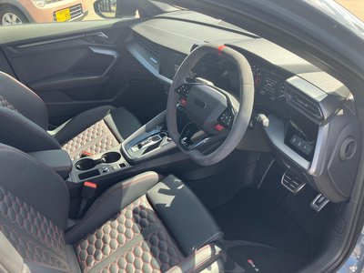 صورة 13 لـ 2025 AUDI RS3 SEDAN