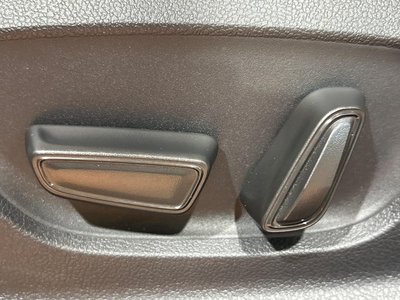2024 Toyota CROWN SPORT thumbnail 36