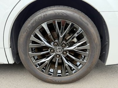 صورة 23 لـ 2025 Toyota VELLFIRE