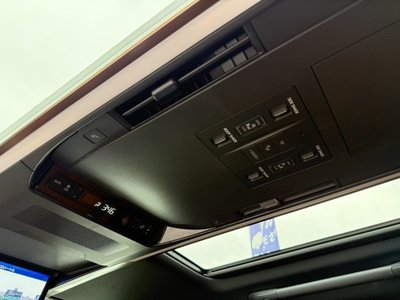 صورة 19 لـ 2025 Toyota VELLFIRE