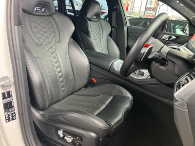 صورة 52 لـ 2021 BMW X6 M