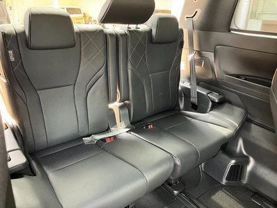 صورة 40 لـ 2026 Toyota VELLFIRE