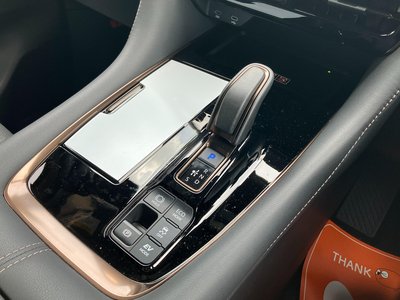 صورة 29 لـ 2026 Toyota VELLFIRE