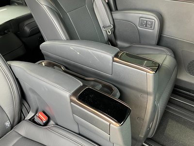 صورة 37 لـ 2026 Toyota VELLFIRE