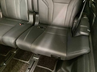 صورة 75 لـ 2023 Toyota ALPHARD