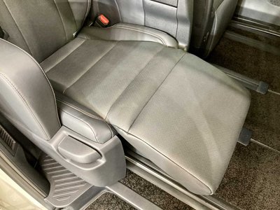 صورة 30 لـ 2023 Toyota ALPHARD