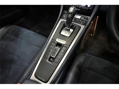 2013 Porsche BOXSTER photo 9