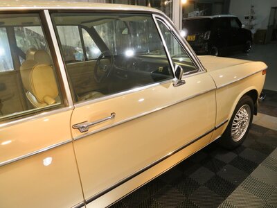 1975 BMW 2002 SERIES 照片 9