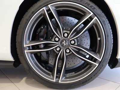 صورة 4 لـ 2025 Ferrari ROMA SPIDER