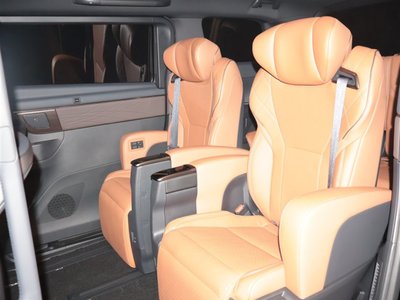 2025 Toyota VELLFIRE — фото 30