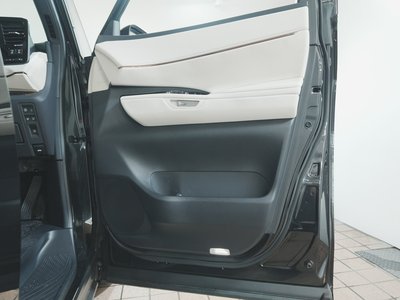 2024 Lexus LM 照片 38