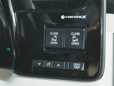 2024 Lexus LM 照片 31