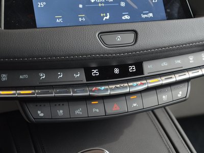 2023 Cadillac XT4 照片 26