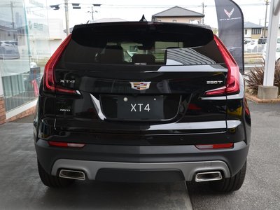 2023 Cadillac XT4 照片 9