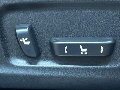 2021 Lexus RX thumbnail 39