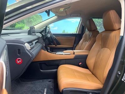 2021 Lexus RX thumbnail 36