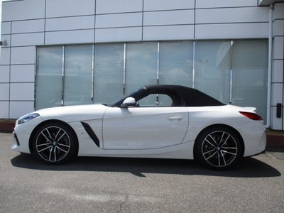 صورة 9 لـ 2022 BMW Z4