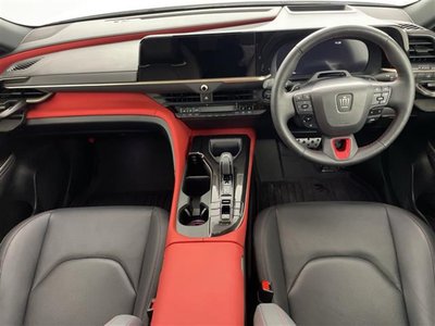 2024 Toyota CROWN SPORT 照片 3