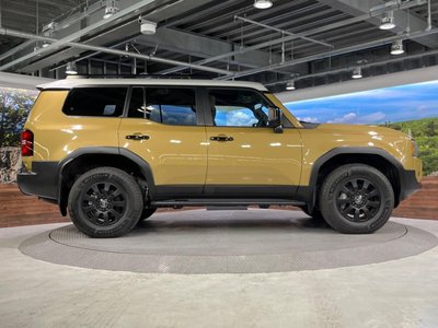 2024 Toyota LAND CRUISER 250 thumbnail 23