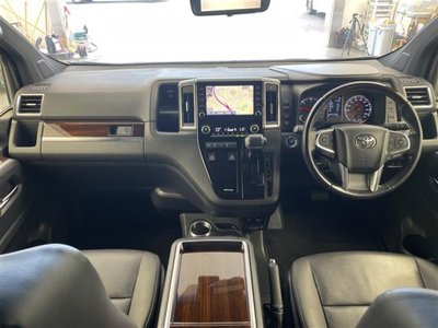 2021 Toyota GRAND ACE — фото 3