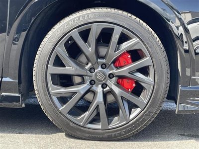 صورة 15 لـ 2025 Toyota CROWN ESTATE